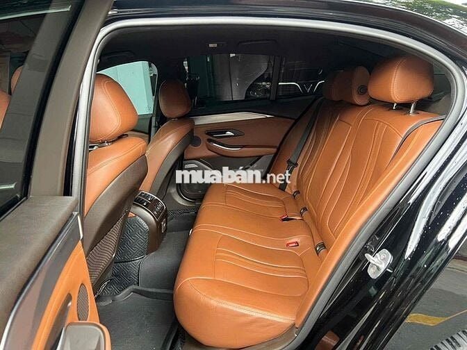 VinFast Lux A2.0 2021 Premium 2.0 AT - 33000 km