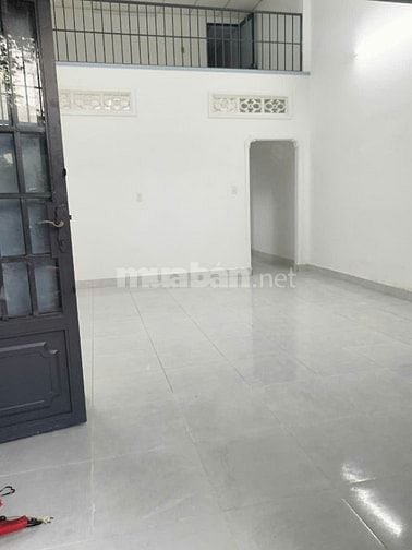 🏠Nhà-1ty6-ấp3-bùi-chợ-gấu-đông-thạnh-HM- hẻm xe hơi vô nhà