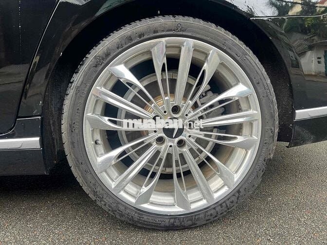 VinFast Lux A2.0 2021 Premium 2.0 AT - 33000 km