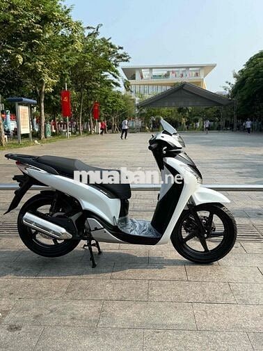 Sh150 sm107 dk2011 bstp chính chủ e đang đứng tên