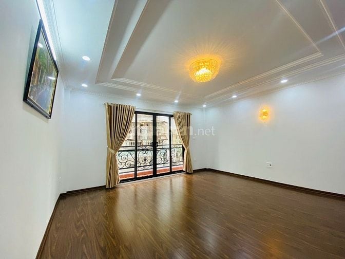 Khu phân lô Kim Đồng Hoàng Mai Nhà 5 tầng 61m2