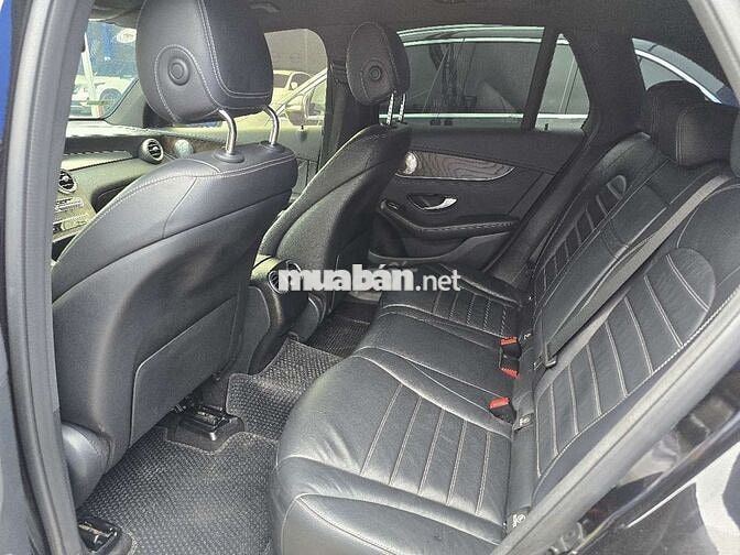 Mercedes GLC 200 4Matic xe đẹp giá yêu