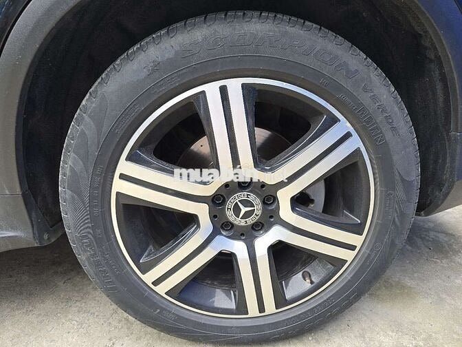 Mercedes GLC 200 4Matic xe đẹp giá yêu