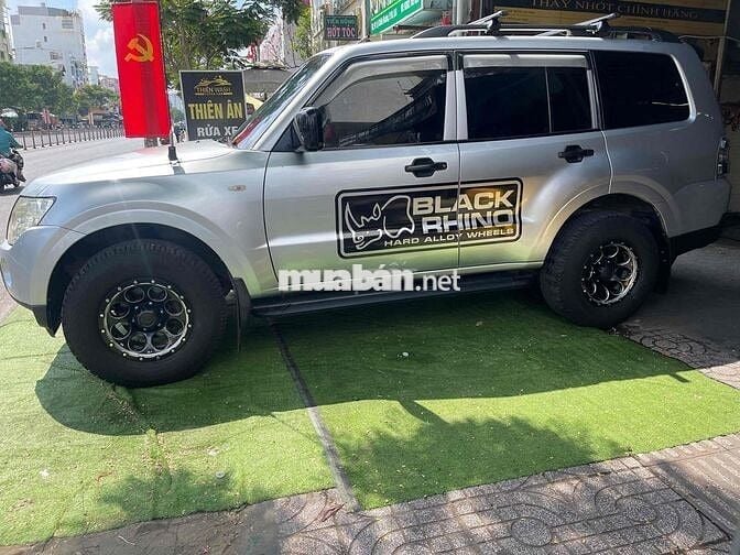 Mitsubishi Pajero 2008 3 - 210000 km