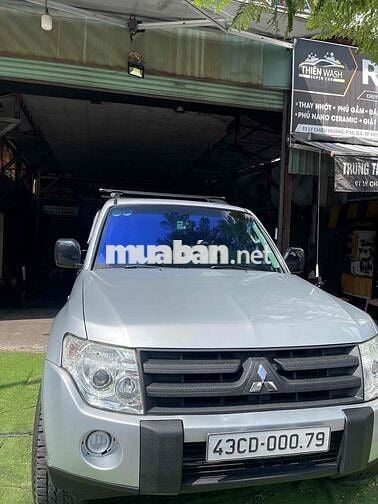 Mitsubishi Pajero 2008 3 - 210000 km