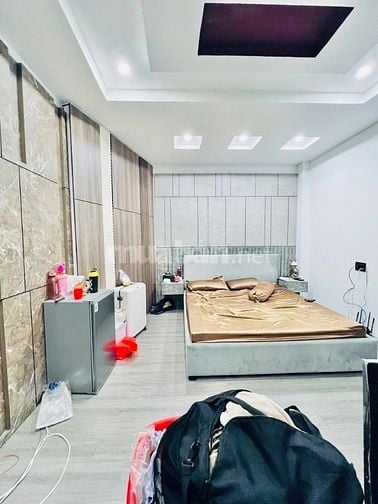 HẺM XE HƠI TRÁNH,2 MẶT THOÁNG,183m2 DTSD,3TẦNG 5x14m,GẦN CHỢ THẠCH ĐÀ