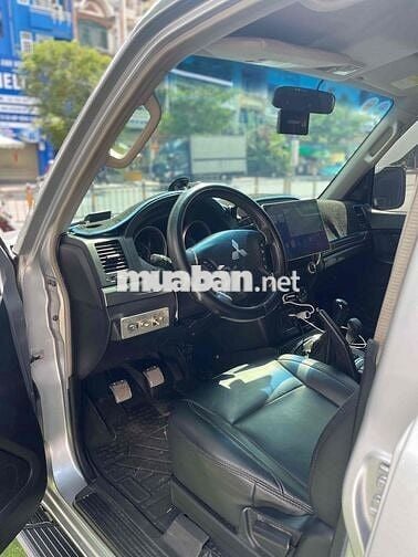 Mitsubishi Pajero 2008 3 - 210000 km