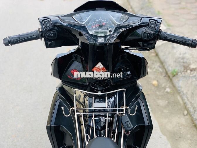 HONDA AIR BLADE 125 CHÓT 2019 ĐEN ĐỎ CHẤT ZIN NGON