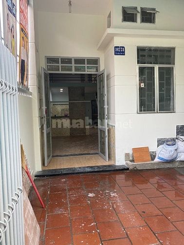 Cho thuê nhà nguyên căn, hẻm xe hơi, DT sử dụng 100 m2