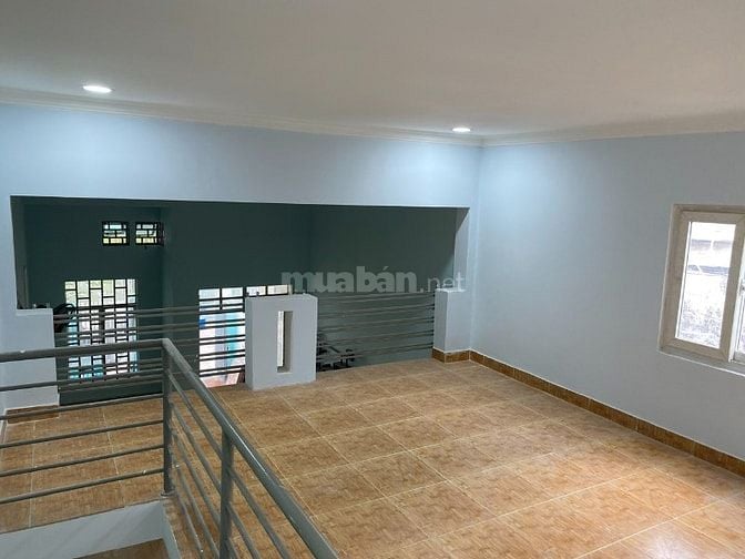 Cho thuê nhà nguyên căn, hẻm xe hơi, DT sử dụng 100 m2