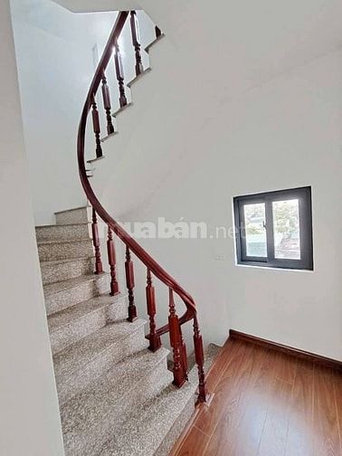 Nhà Đẹp Gần Đường Ô Tô, Vĩnh Hưng 30m, 5 tầng, mt 3.5m, giá 6.5 tỷ
