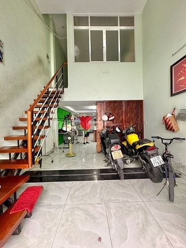 BÁN NHÀ NGUYỄN THỊ THẬP , QUẬN 7 – 2 TẦNG – NGANG 4M - giá chỉ 3.95T