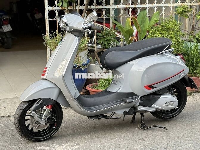 Vespa sprint “ABS” 2020