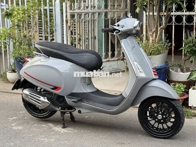 Vespa sprint “ABS” 2020