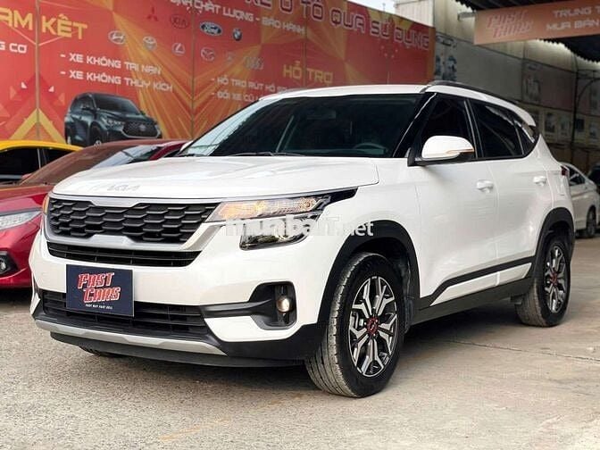 Kia Seltos 2023 Deluxe 1.4 AT, màu trắng,25.000 km