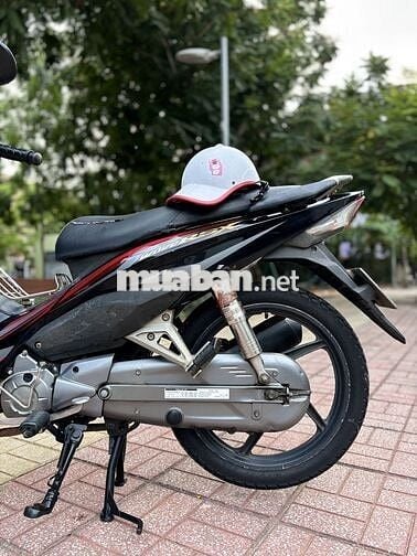 🍁 🌈🤩Honda Wave RSX fi , màu đen,bánh mâm hình thật