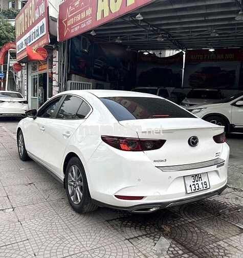 Mazda 3 2021 1.5 Luxury - 510000 km