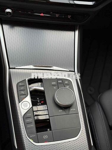 BMW 330i M Sport một đời chủ đập thùng