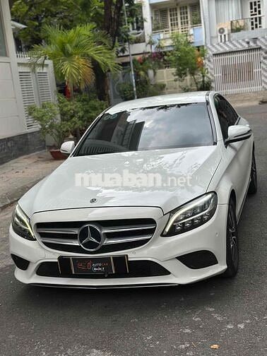 Mercedes Benz C200 Model 2019 . Ngay chủ