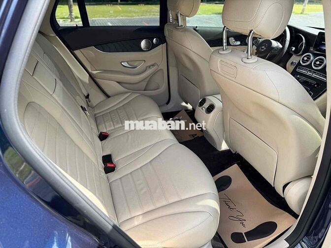 Mercedes GLC 300 2018 4MATIC. Xe GĐ Lướt 39000Km