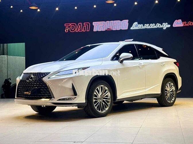 Lexus RX 2022 300 - 18000 km
