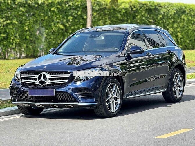 Mercedes GLC 300 2018 4MATIC. Xe GĐ Lướt 39000Km