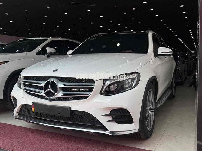 Mercedes Benz GLC 2017 300 4Matic - 21000 km