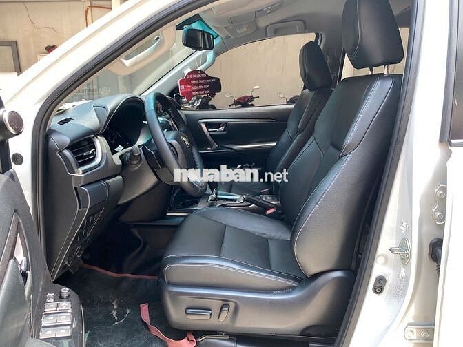 Fortuner 2022 AT, Sơn Zin 100% Đi Ít - 51.065 km