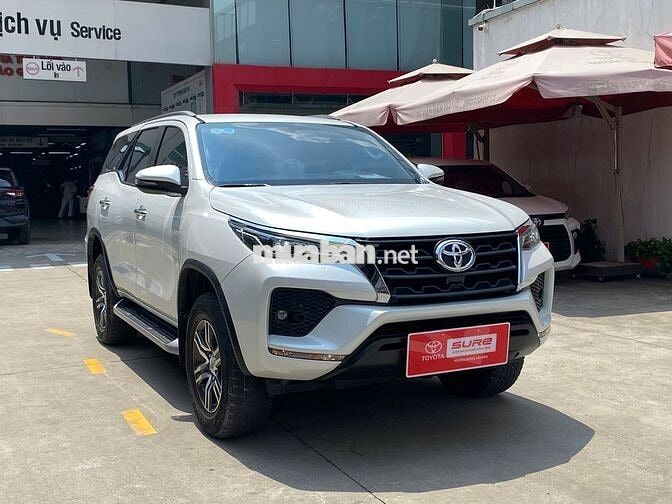 Fortuner 2022 AT, Sơn Zin 100% Đi Ít - 51.065 km