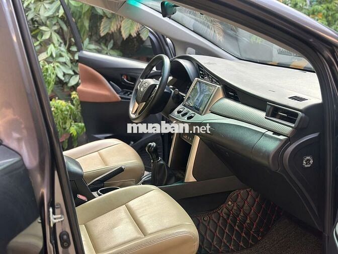 Toyota Innova 2019 2.0E - 84500 km