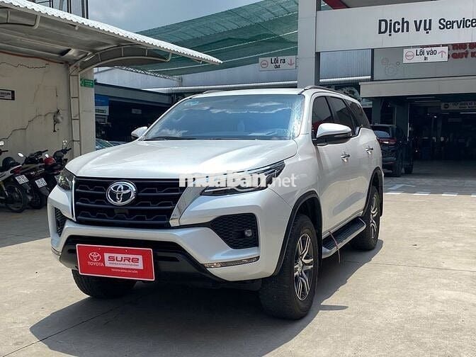Fortuner 2022 AT, Sơn Zin 100% Đi Ít - 51.065 km