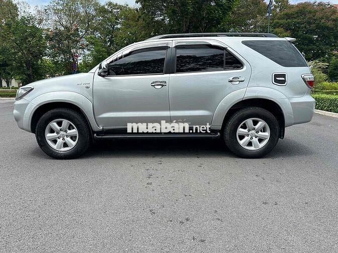 Toyota Fortuner 2009 -AT HSCT