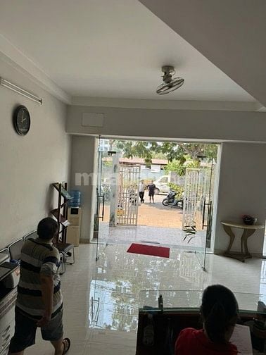 Bán 2 căn nhà đôi, Góc 2MT Tạ Quang Bửu P5Q8, 9x17.5m