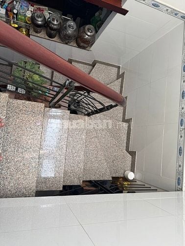 Cần bán gấp nhà C1 Phạm Hùng 1 trệt 1 lầu