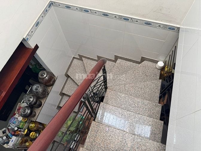 Cần bán gấp nhà C1 Phạm Hùng 1 trệt 1 lầu