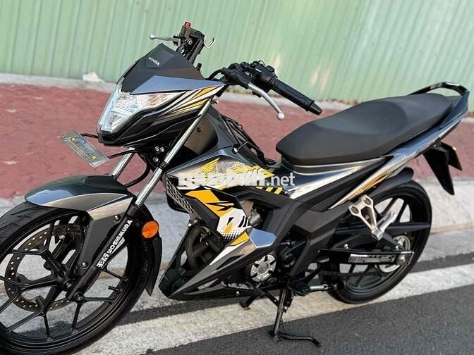 SONIC mẫu 2019 xe NHẬP 1chủ bstp máy zin100% mới99