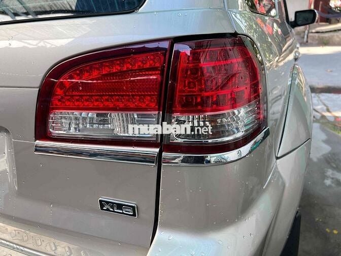 Ford Escape 2009 XLT 2.3L 4x2 AT - 140 km