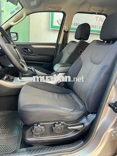Ford Escape 2009 XLT 2.3L 4x2 AT - 140 km