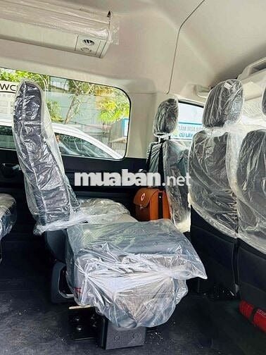 Ford Transit 2025 - Cải tạo đáp ứng nhu cầu KH