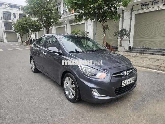 Hyundai Accent 2011 1.4 MT - 120000 km