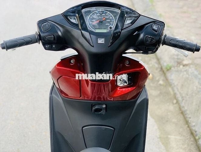 HONDA LEAD 125 ĐEN NHÁM CHÍNH CHỦ BÁN CAM KẾT ZIN