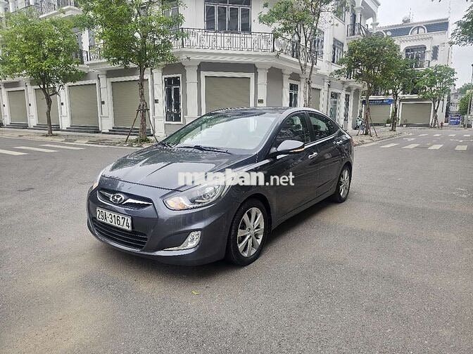 Hyundai Accent 2011 1.4 MT - 120000 km