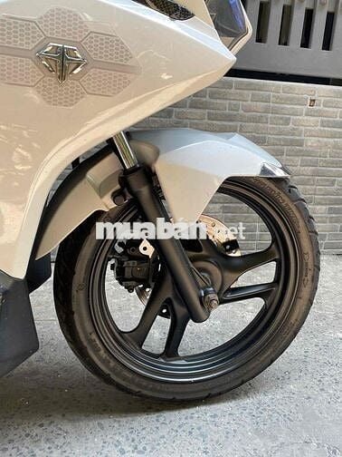 Ab125 2016 chính chủ máy êm. hỗ trợ góp