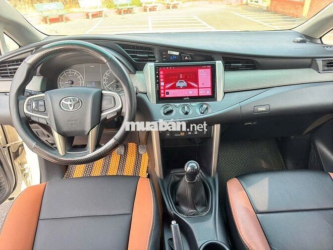 Toyota Innova 2019 2.0E - 86000 km