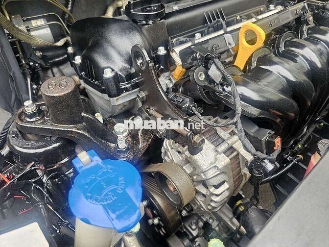 Hyundai Accent 2011 1.4 MT - 120000 km