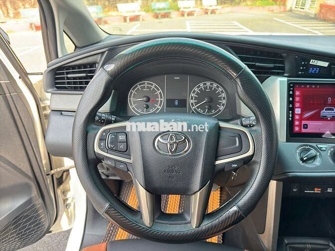 Toyota Innova 2019 2.0E - 86000 km