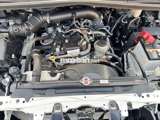Toyota Innova 2019 2.0E - 86000 km