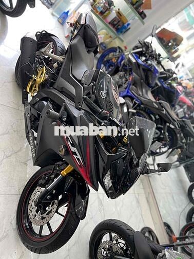 R15v3,Biển SG. Đen nhám cực đẹp