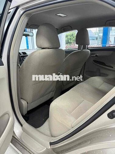 Toyota Corolla Altis 2012 1.8G số sàn đi 8000 km