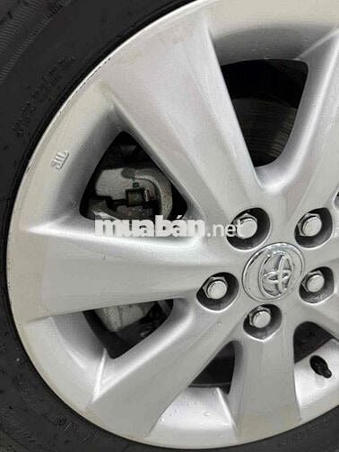 Toyota Corolla Altis 2012 1.8G số sàn đi 8000 km